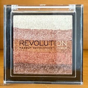 Makeup Revolution Shimmer Brick Rose Gold-New